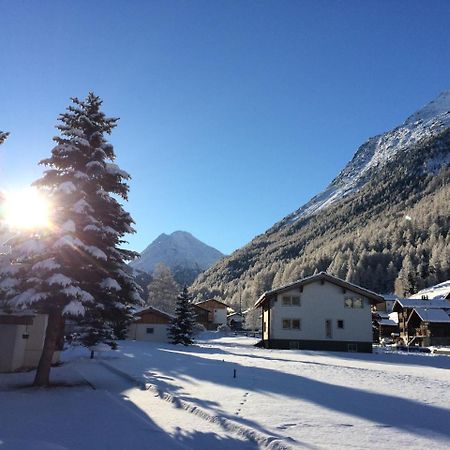 B&B Haus Granit Saas Grund Eksteriør billede