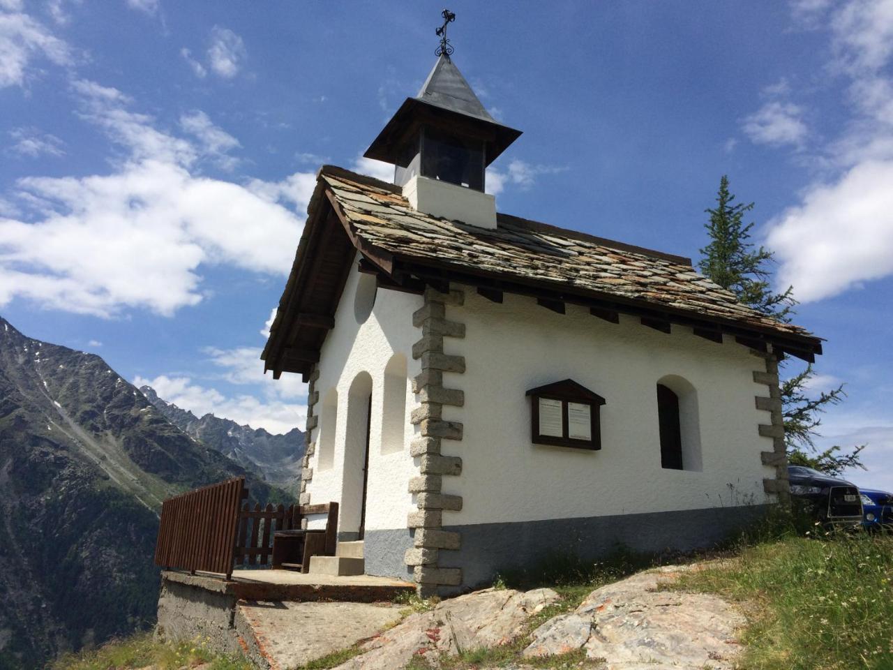 B&B Haus Granit Saas Grund Eksteriør billede