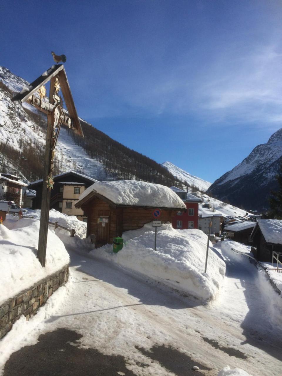 B&B Haus Granit Saas Grund Eksteriør billede